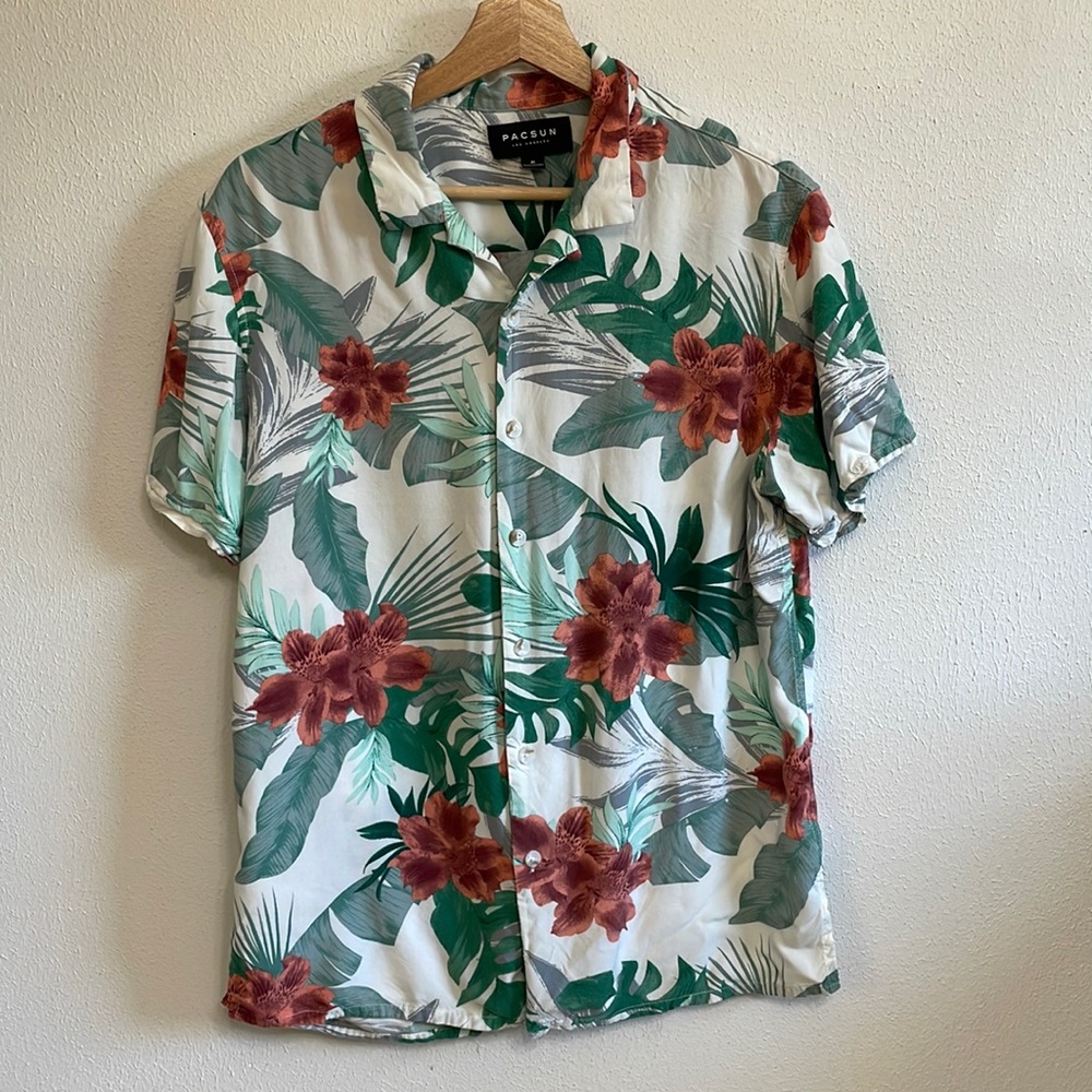 PACSUN MENS FLORAL HAWAIIAN SHORT SLEEVED BUTTON UP SHIRT